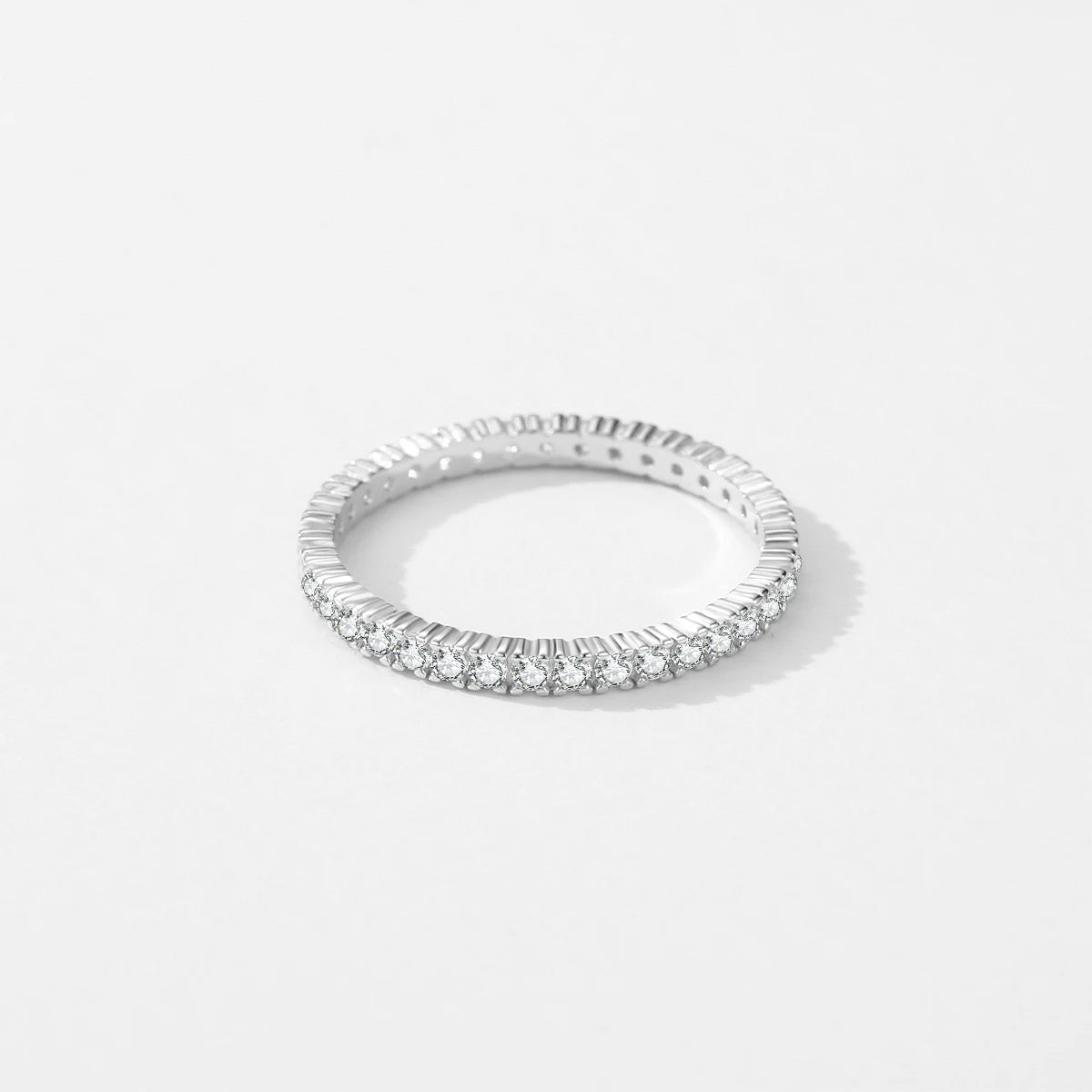 ETERNAL CIRCLE RING